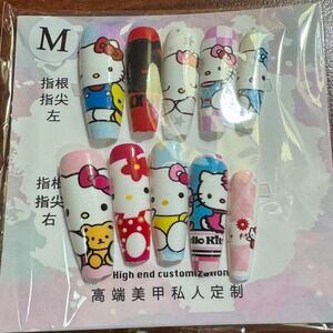 Hello Kitty Press On Nails - Medium Size - Cute Kawaii Nail Art
